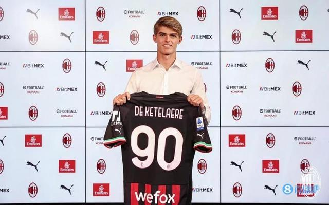 更以无私的 更以无私的