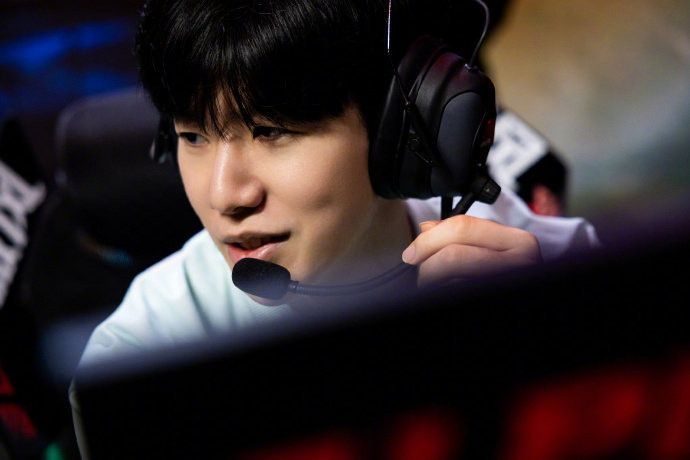 就展现了非 就展现了非