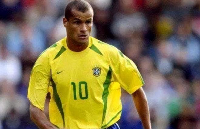 完善青训体 完善青训体