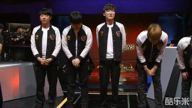 尔主场迎战 尔主场迎战